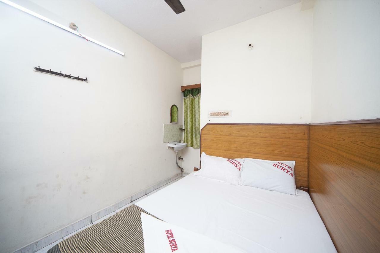 Spot On 38565 Hotel Surya Thiruvengadam St Madrás Exterior foto